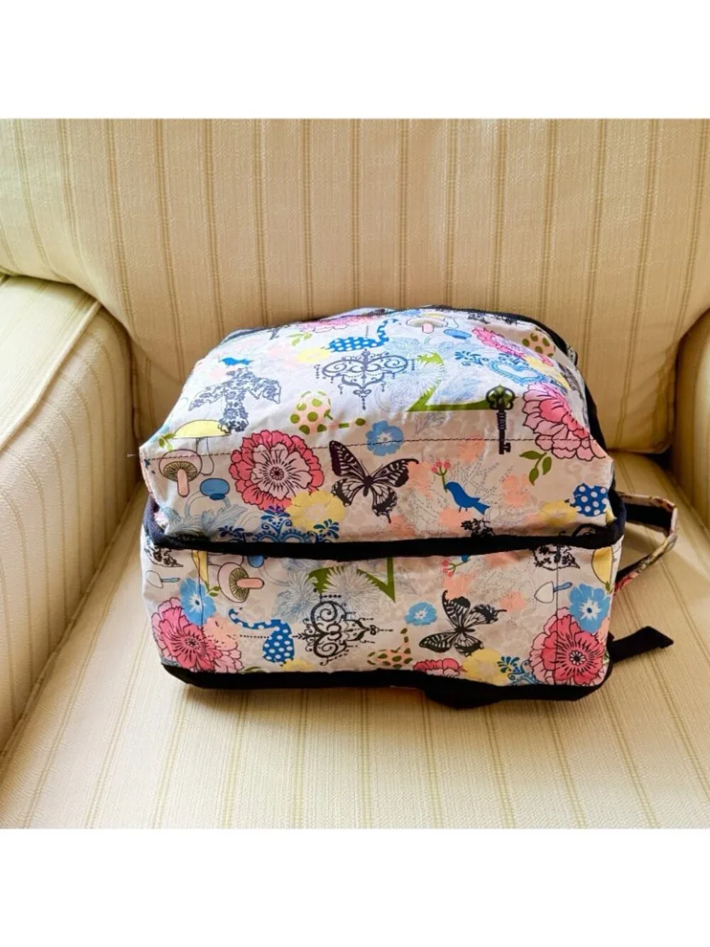 LeSportsac Backpack w/ Zip Pouch Floral Butterfly Heart Bird Design